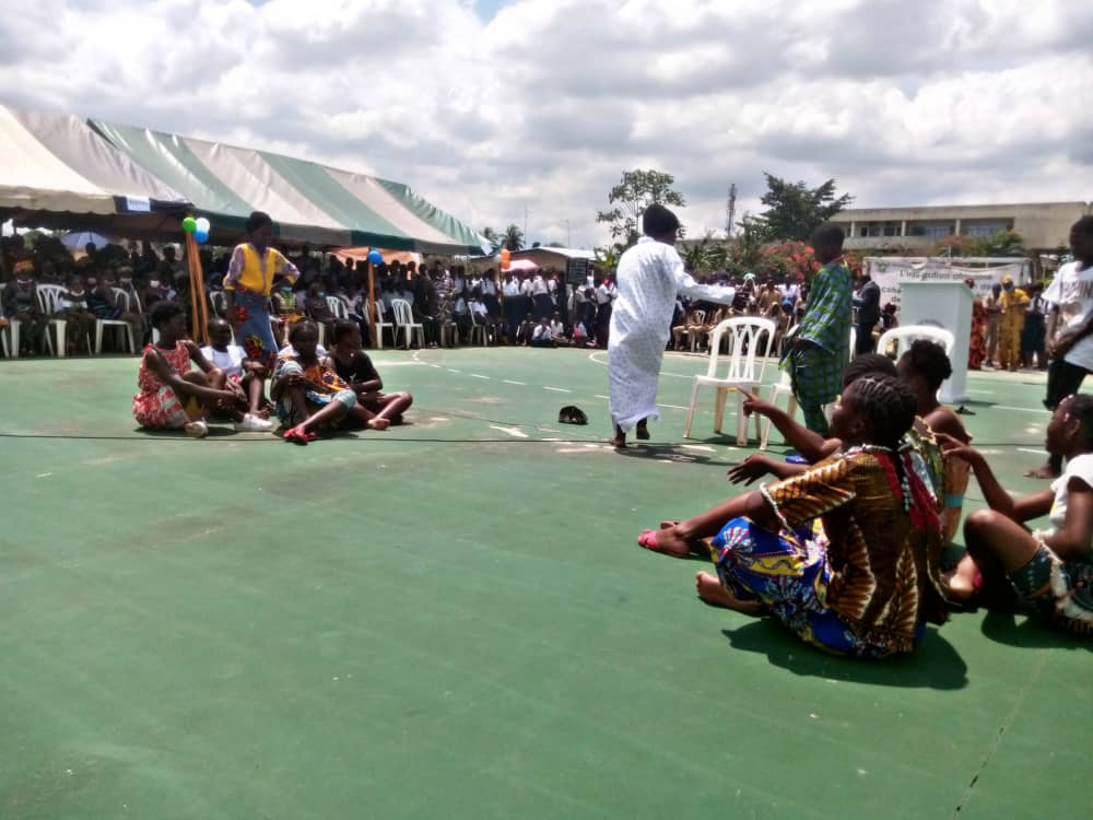 c-te-d-ivoire-les-clubs-d-int-gration-africaine-s-implantent-dans-les-tablissements-scolaires