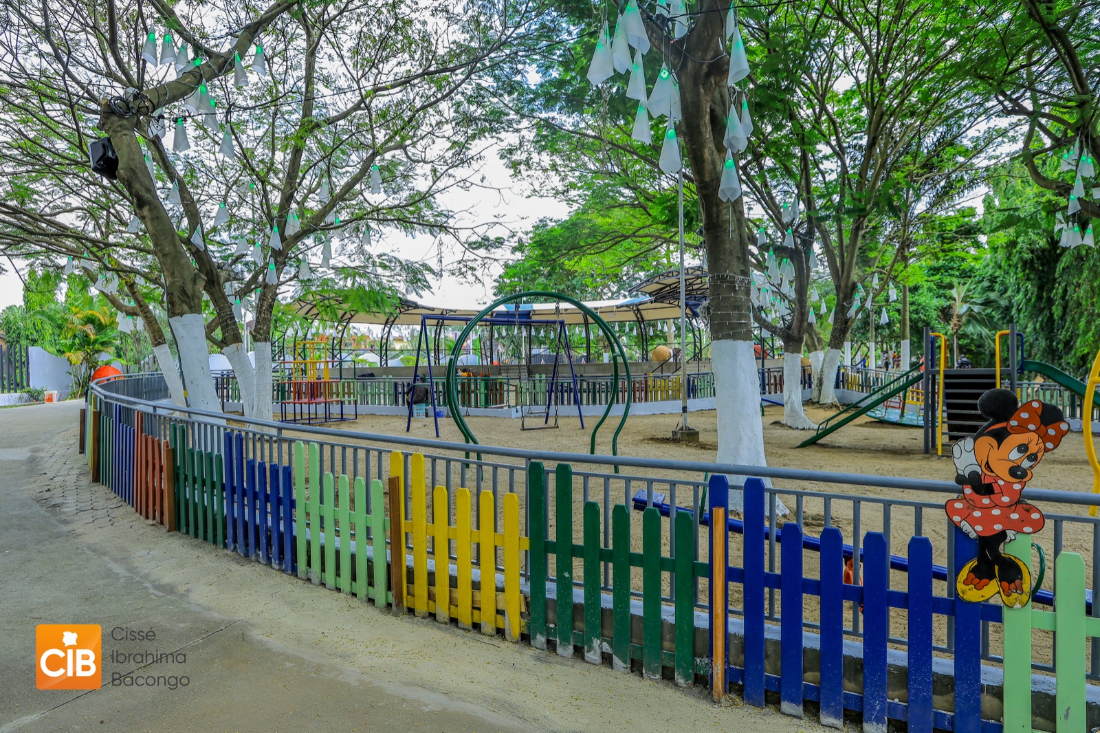 cote-divoire-espace-de-detente-pour-les-enfants-bacongo-fait-renaitre-le-parc-dominique-ouattara.jpg