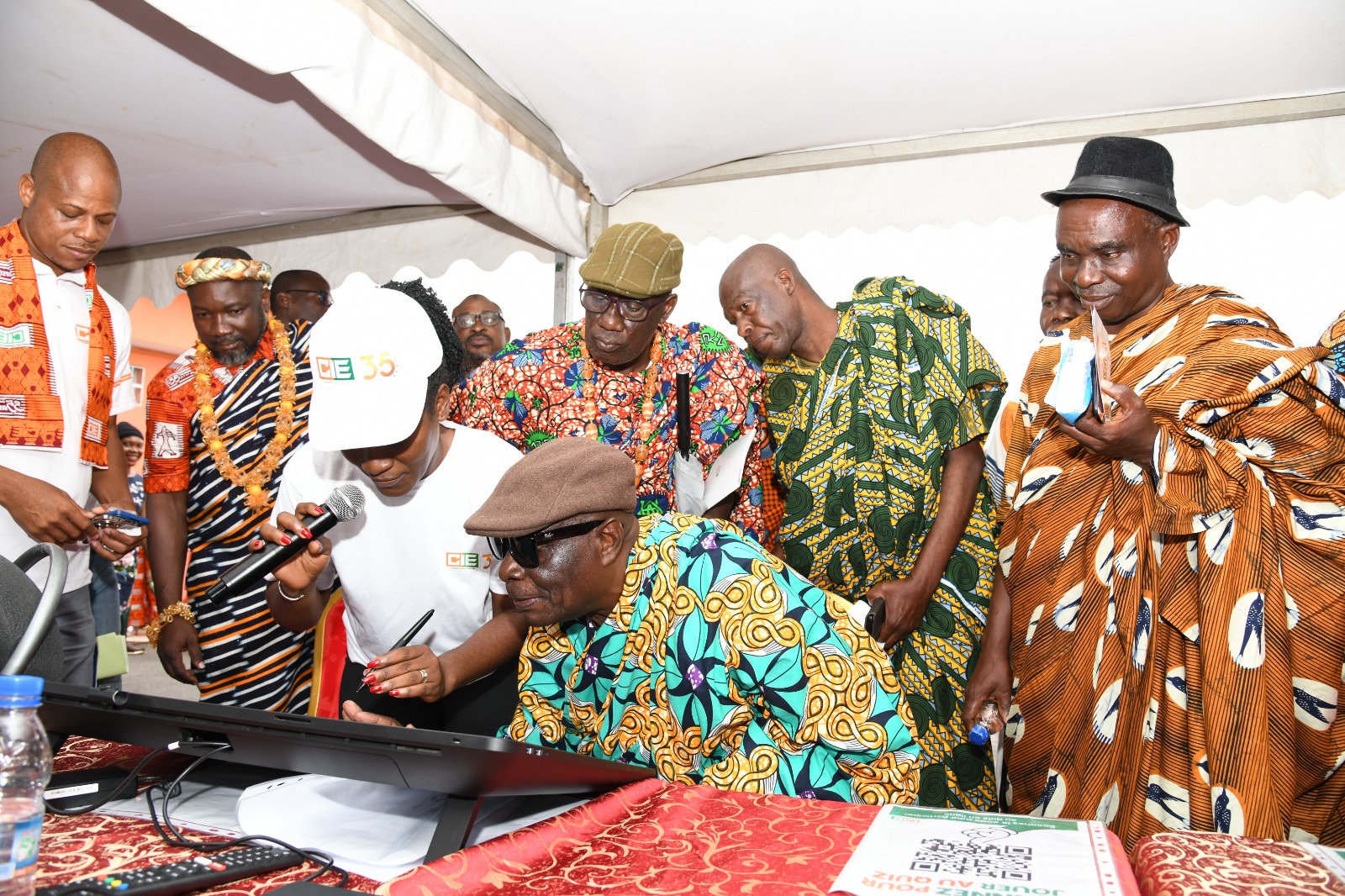 cote-divoire-la-cie-ouvre-ses-portes-pour-rapprocher-lelectricite-des-populations.jpg