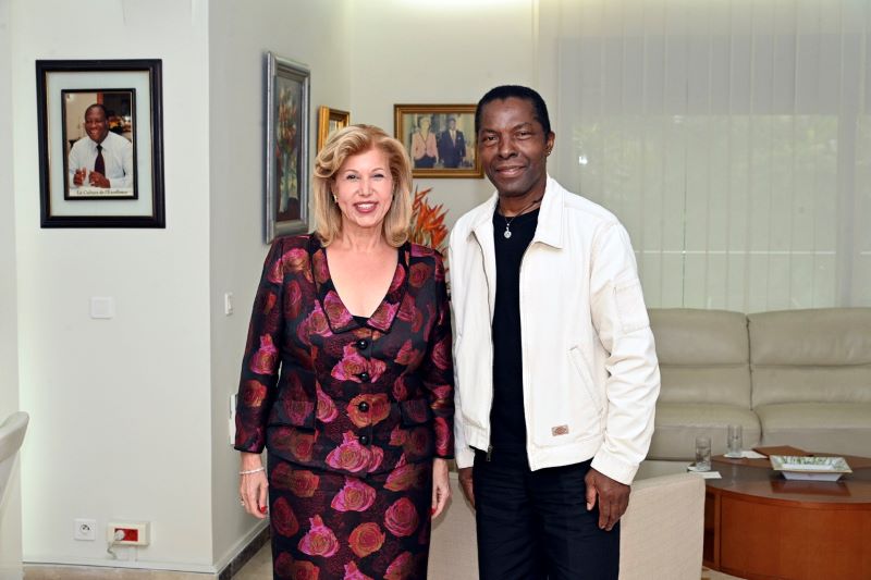 cote-divoire-lacteur-ivoirien-isaac-de-bankole-chez-dominique-ouattara.jpg