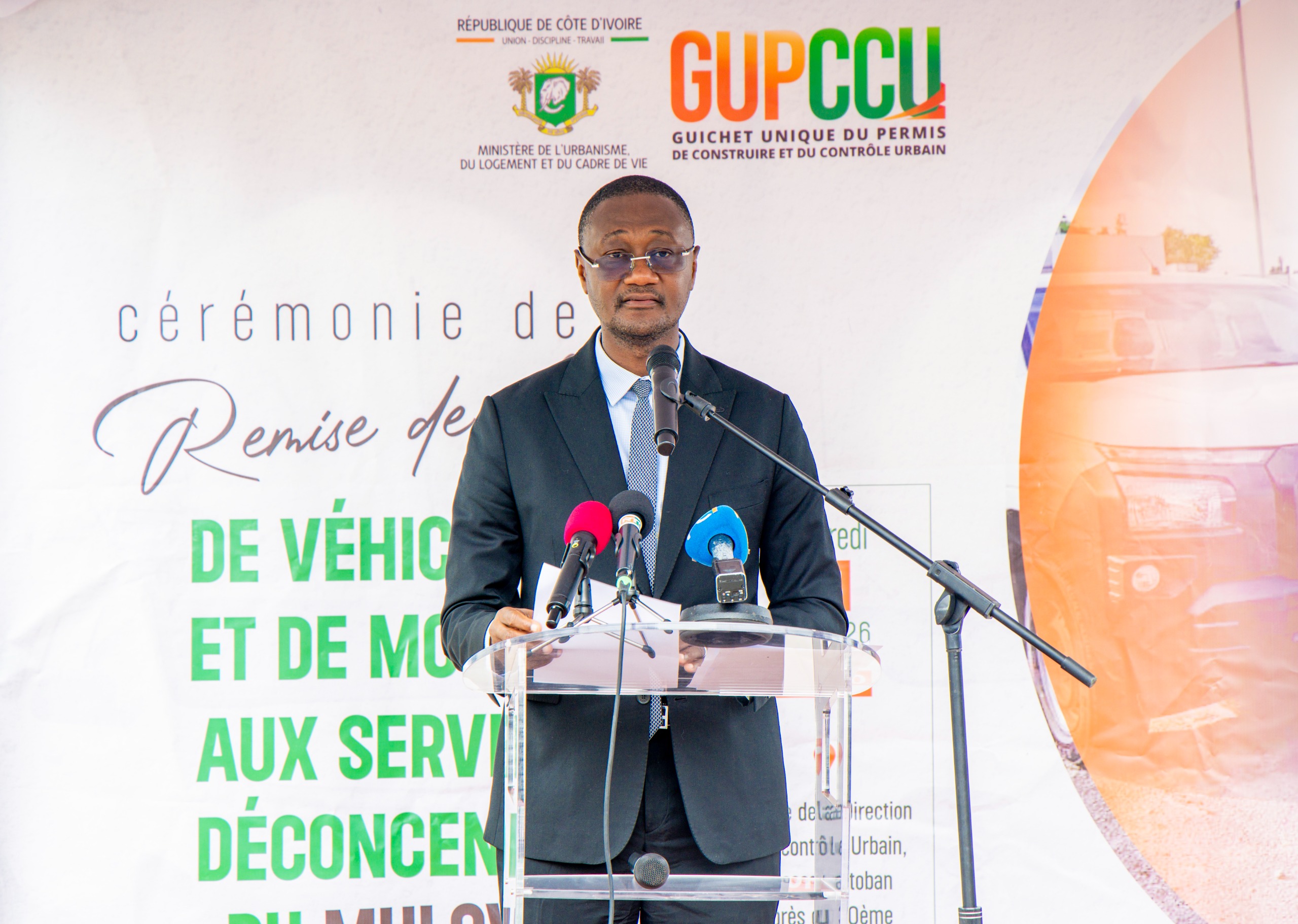 cote-divoire-lutte-contre-loccupation-anarchique-de-lespace-urbain-moussa-sanogo-renforce-les-capacites-operationnelles-des-antennes-de-controle.jpg