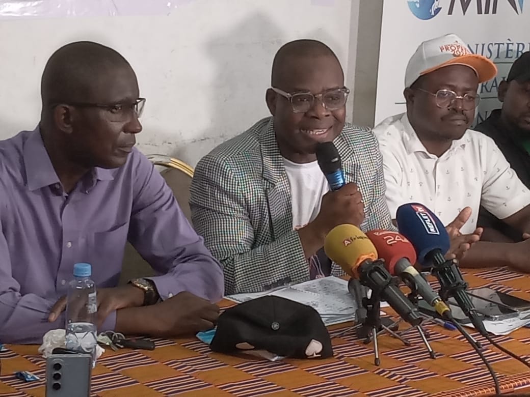 Abobo : Le Festica 15 mise sur un environnement propre et la paix dans la nation