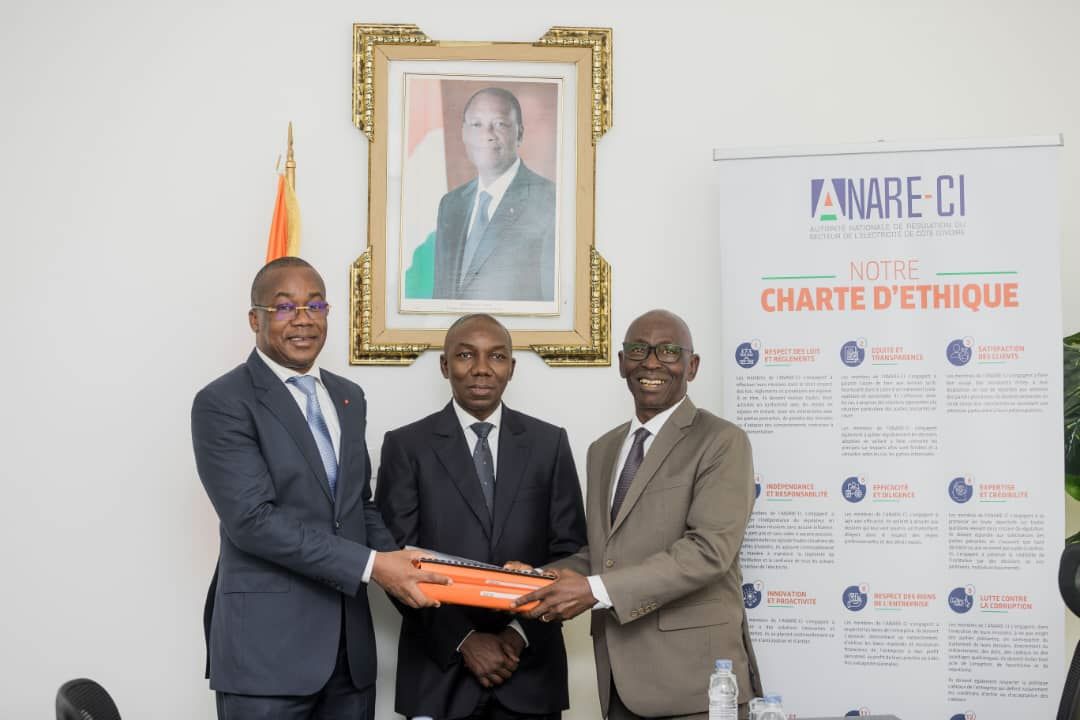 Côte d’Ivoire : Brice Kouassi prend ses fonctions à la présidence de l’Anaré-ci