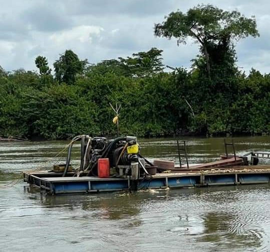 Côte d’Ivoire / Orpaillage illégal : La gendarmerie met le feu à un camp de suspects