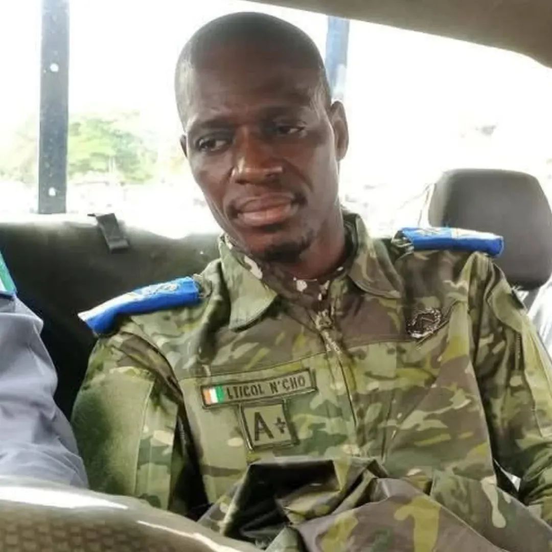 Côte d’Ivoire : Un faux officier supérieur des l’armée ivoirienne démasqué au Tribunal militaire d’Abidjan