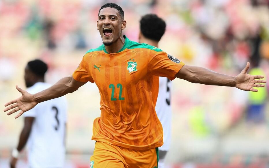 Eléphants / Sébastien Haller, l'international ivoirien du Borussia Dortmund atteint d’une maladie bizarre