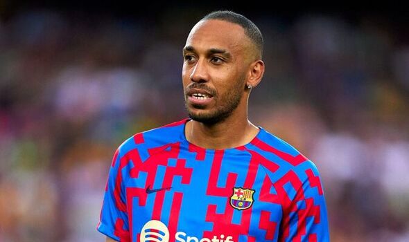 Fc Barcelone : Aubameyang violemment agressé à son domicile