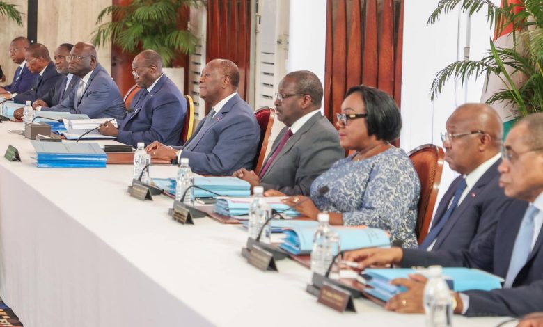 La Côte d'Ivoire redevenue pays pauvres très endettés (PPTE)