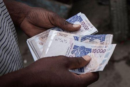 Nigeria : Des agents économiques utilisent le FCFA comme monnaie refuge dans 5 régions du pays