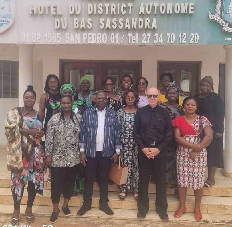 San-Pedro : Le district autonome et Catalyste + forment des femmes entrepreneures à la gestion d'entreprise