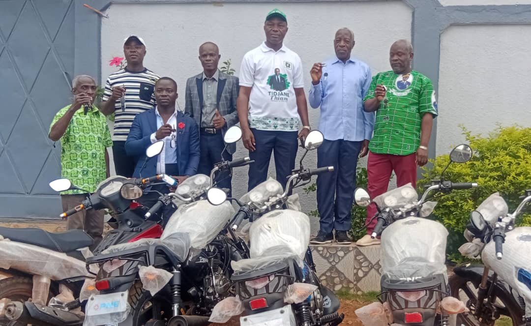 Tabou : Le député Pdci Gnépa Iroko dote les délégations de motos pour une vision 2028-2030