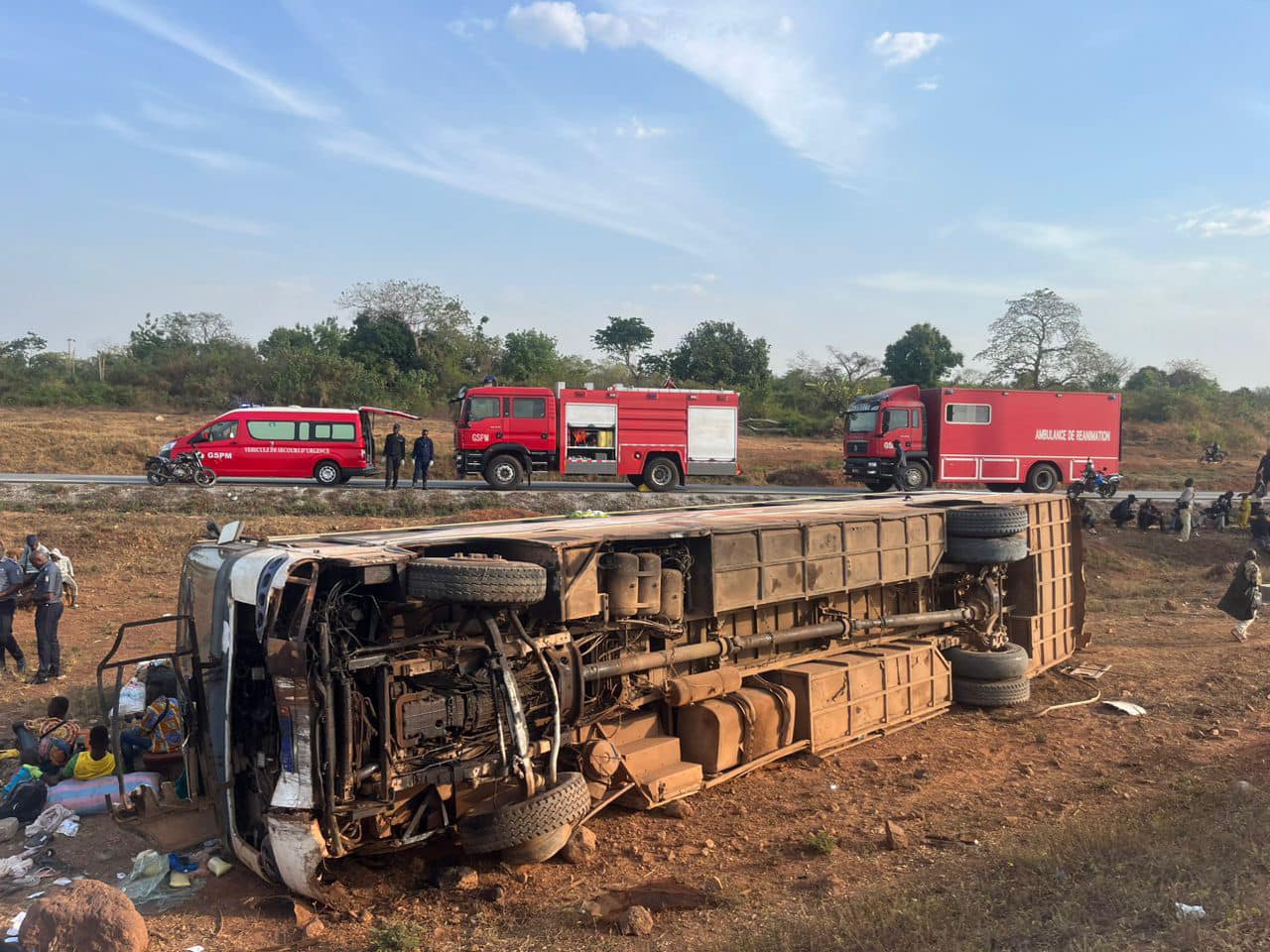 Yamoussoukro : Un car fait une sortie de route et fait 102 victimes