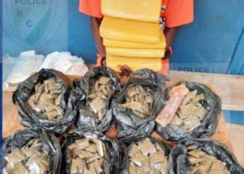 Yopougon : 400 blocs de cannabis, soit 400 kg saisis dans un domicile