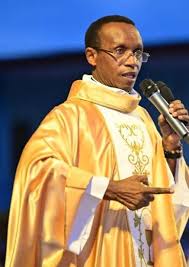 Côte d’Ivoire / Père Abekan défend l'identité catholique : c'est par leurs fruits qu’on connaît les meilleurs arbres